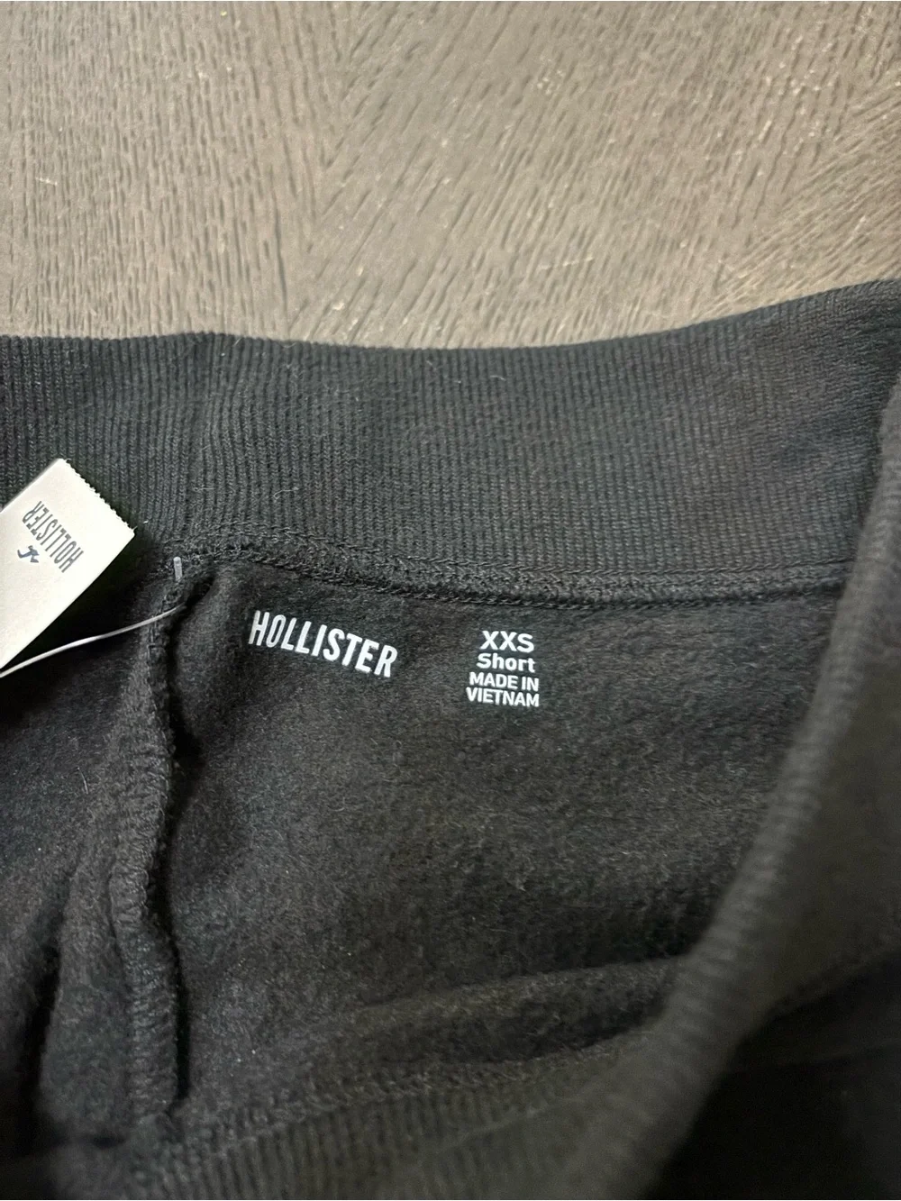 Hollister soft wide